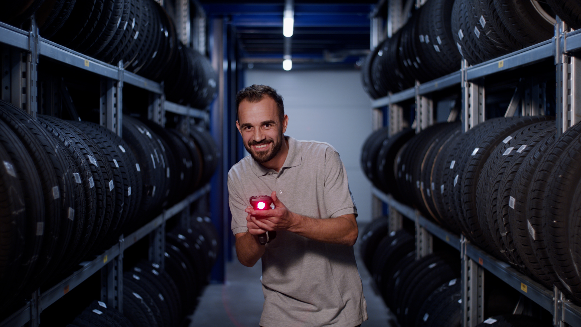 Sequenz 01.00 01 59 05.standbild013