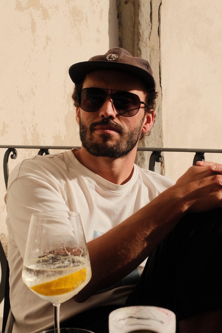 21590 B E2 E41 D 4781 8572 A04584348 B64 1 105 C